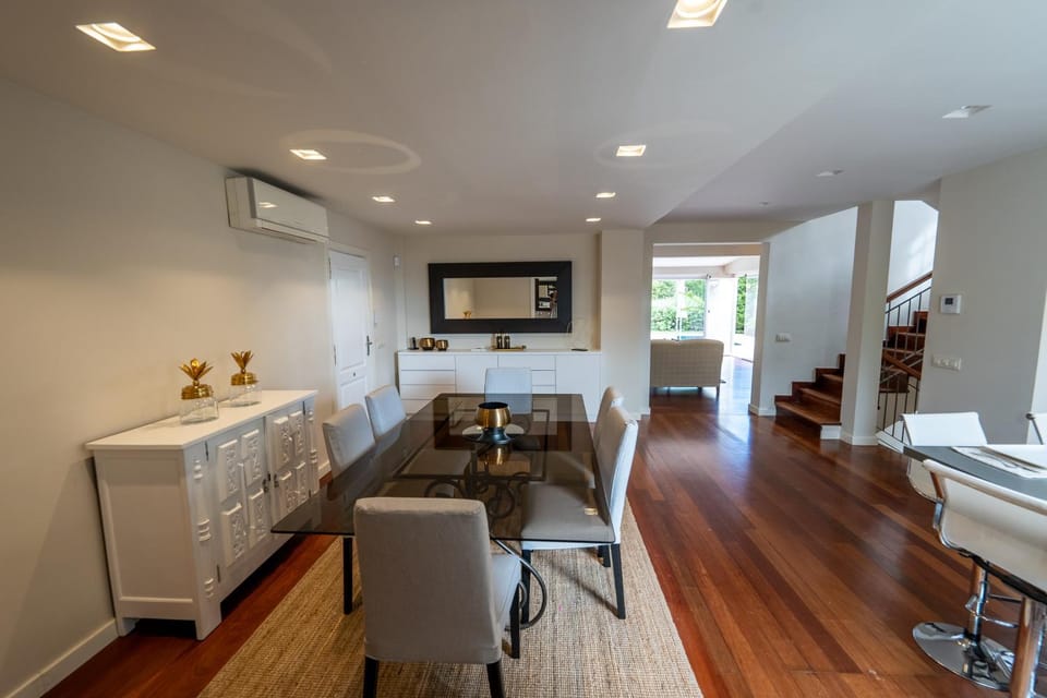 Dining area, Dinner