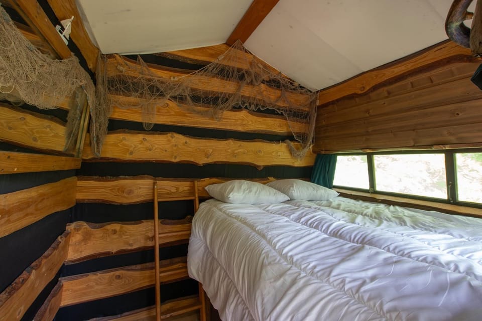 Property building, Living room, Bedroom