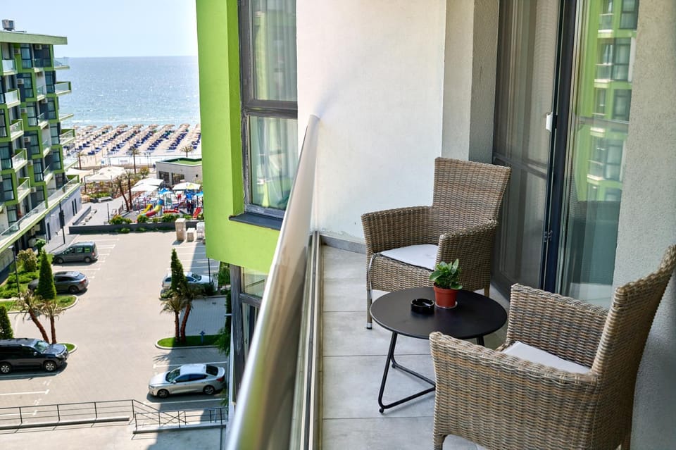 View (from property/room), Balcony/Terrace, Sea view
