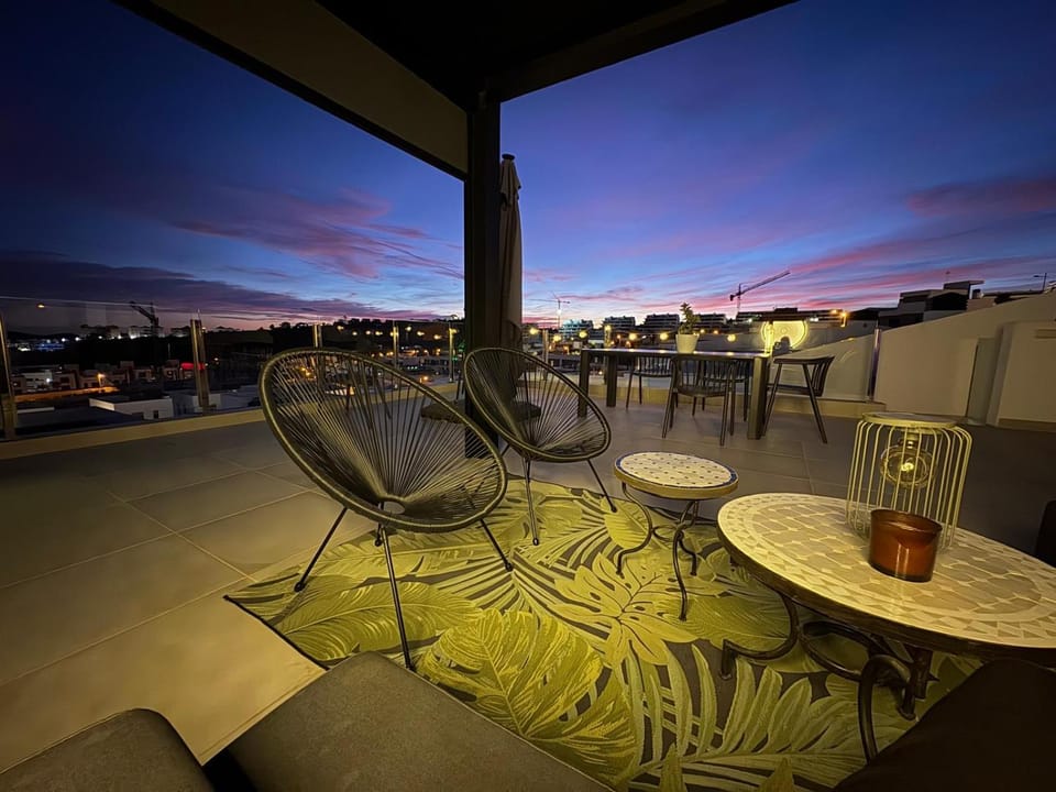 Precioso y luminoso apartamento en Benidorm Apartment in Marina Baixa