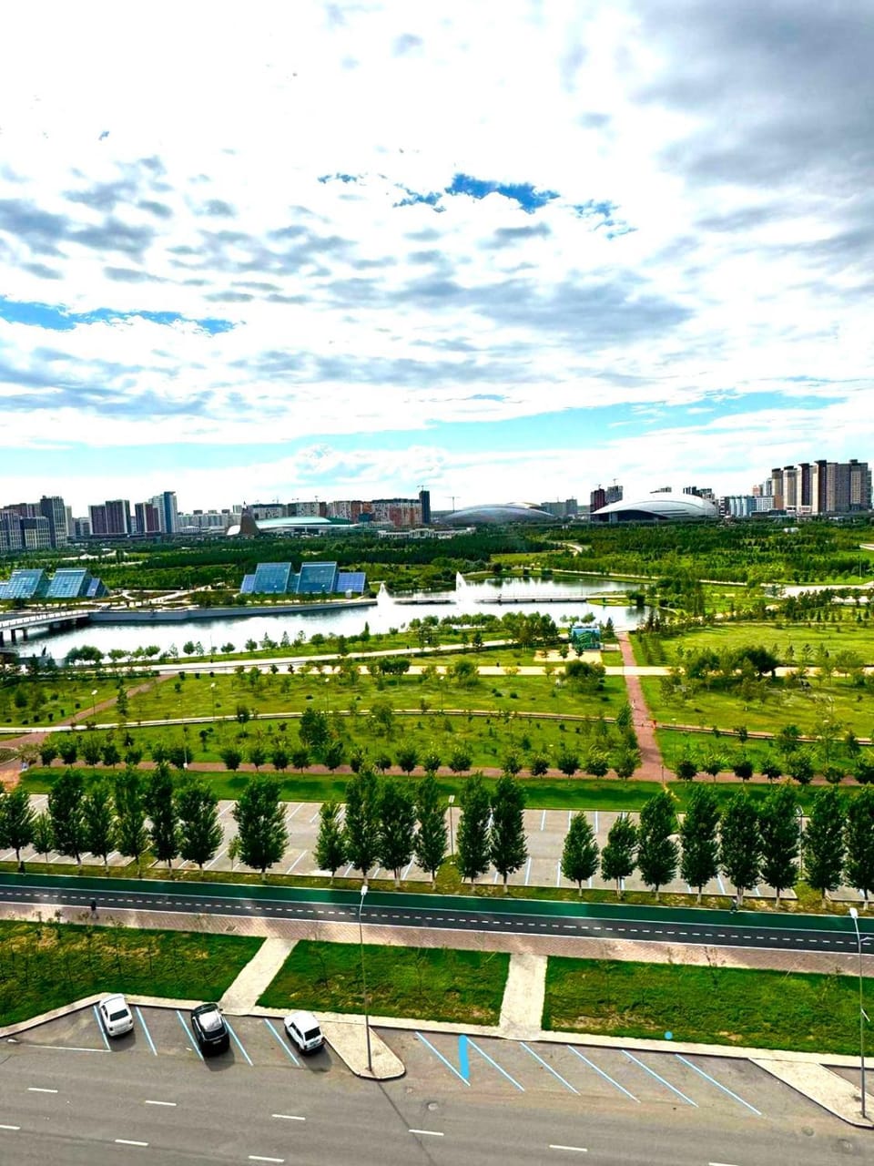 View (from property/room), View (from property/room), City view, Landmark view, Landmark view, River view