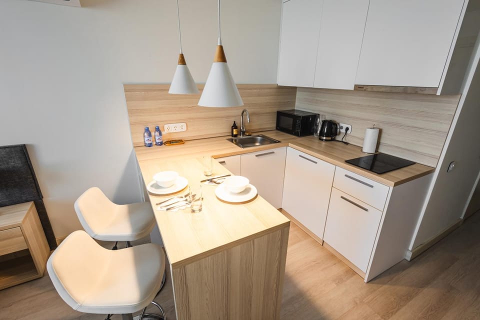 Food and drinks, Decorative detail, microwave, kitchen
