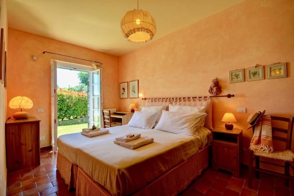 Villa Costa dei Gelsomini - 5 posti letto, piscina e giardino privato vista mare Villa in Rapallo