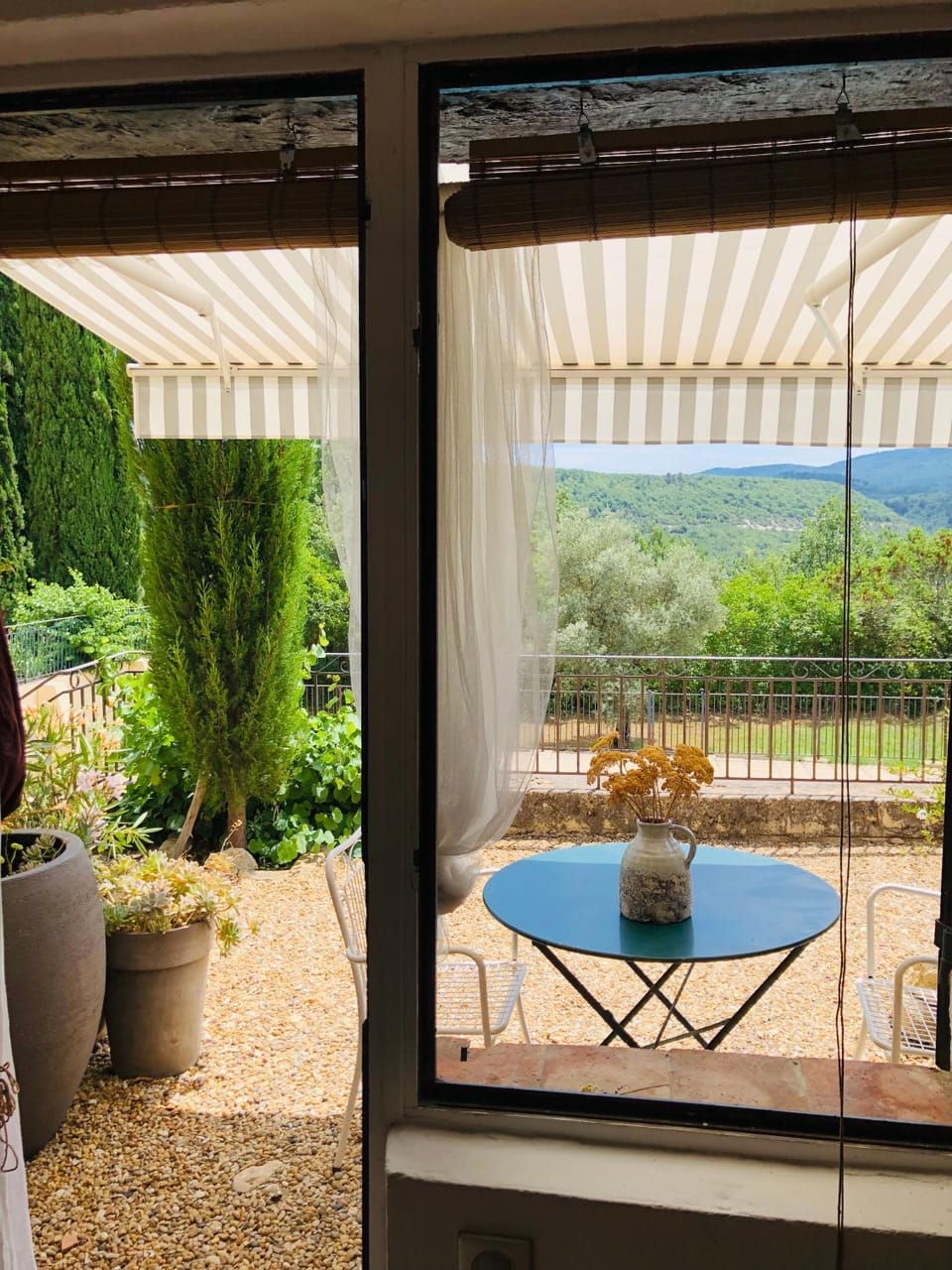 Patio, Garden, Dining area, Garden view, Mountain view, Pool view