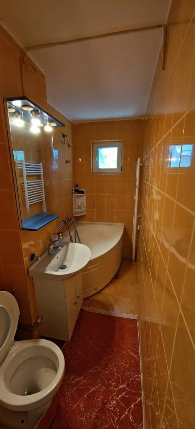 Apartament 2 camere la 2 min de Plaja Diana Mangalia-Saturn Apartment in Dobrich Province, Bulgaria