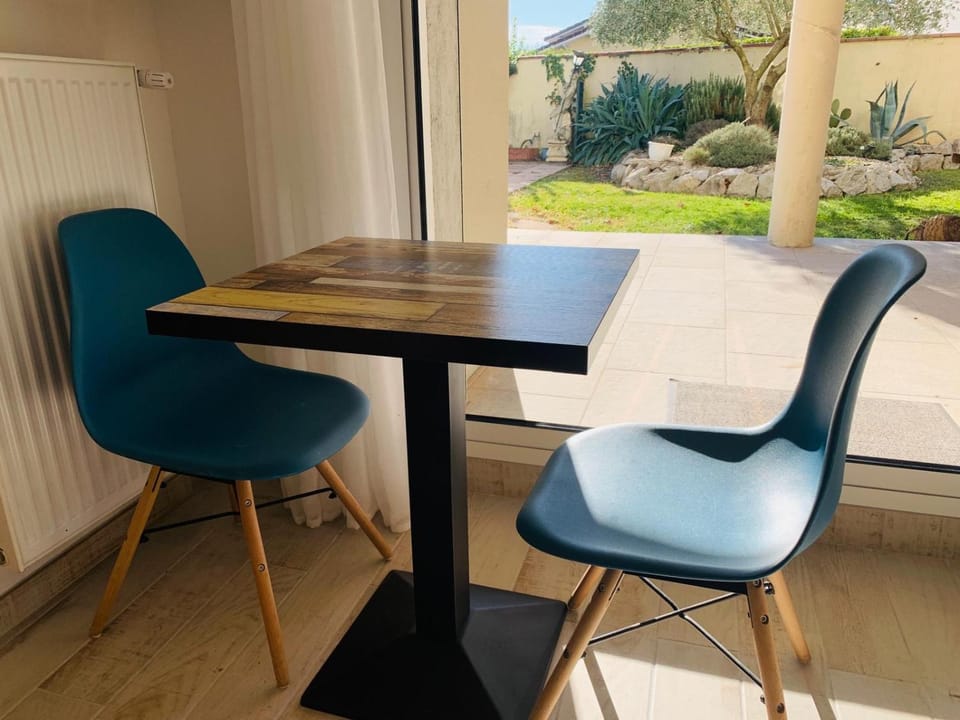 Studio Val de Naurouze Piscine Parking Apartment in Occitanie
