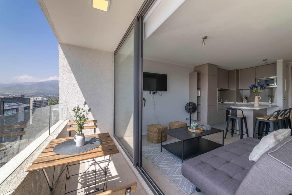 Encanto y comodidad en nuestro departamento Apartment in Las Condes