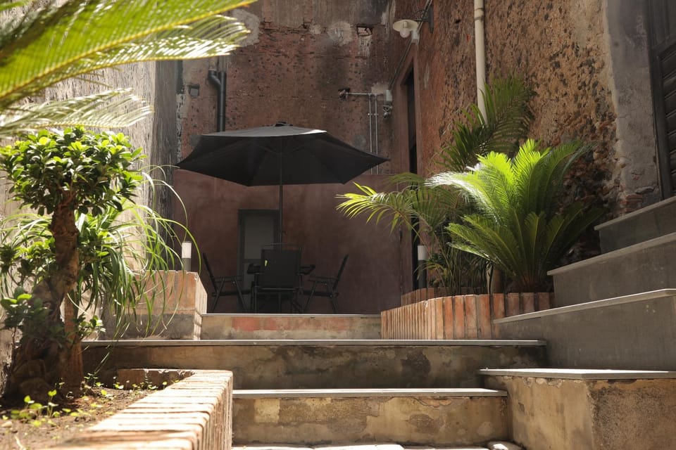 Inner courtyard view