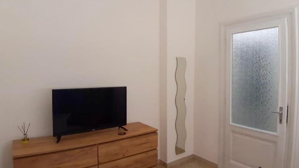 TV and multimedia, Bedroom