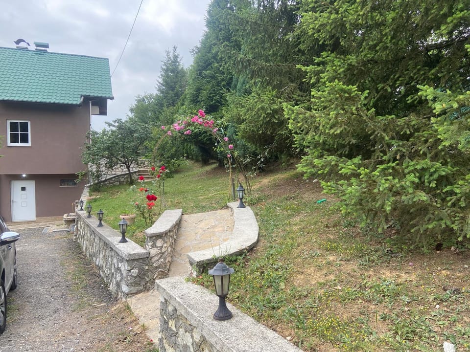 Zeleni kutak House in Sarajevo