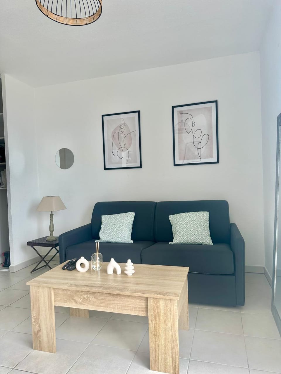 Cosy studio avec parking et vue féerique Apartment in Nice