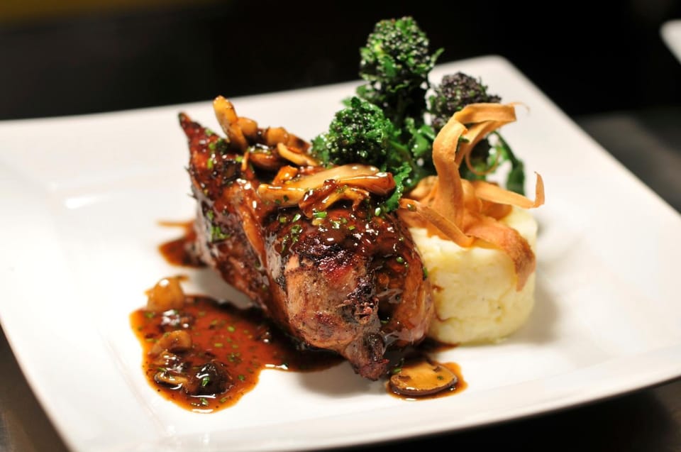 Restaurant/places to eat, Food and drinks, Food