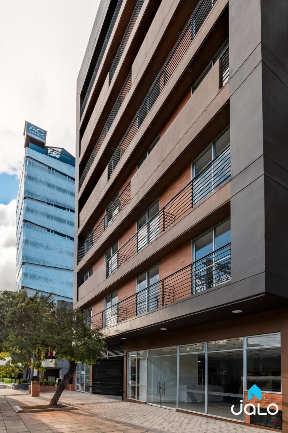 Property building, Off site, Location