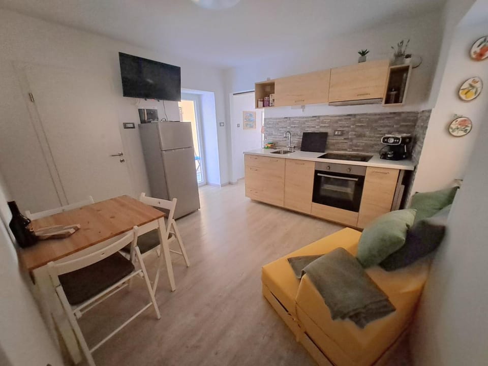 Dora Bella Isola Apartment in Slovenia