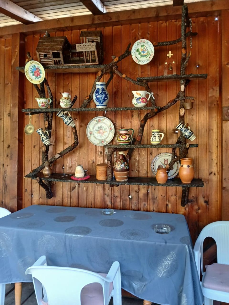 Casa Ana Transalpina Bed and Breakfast in Romania