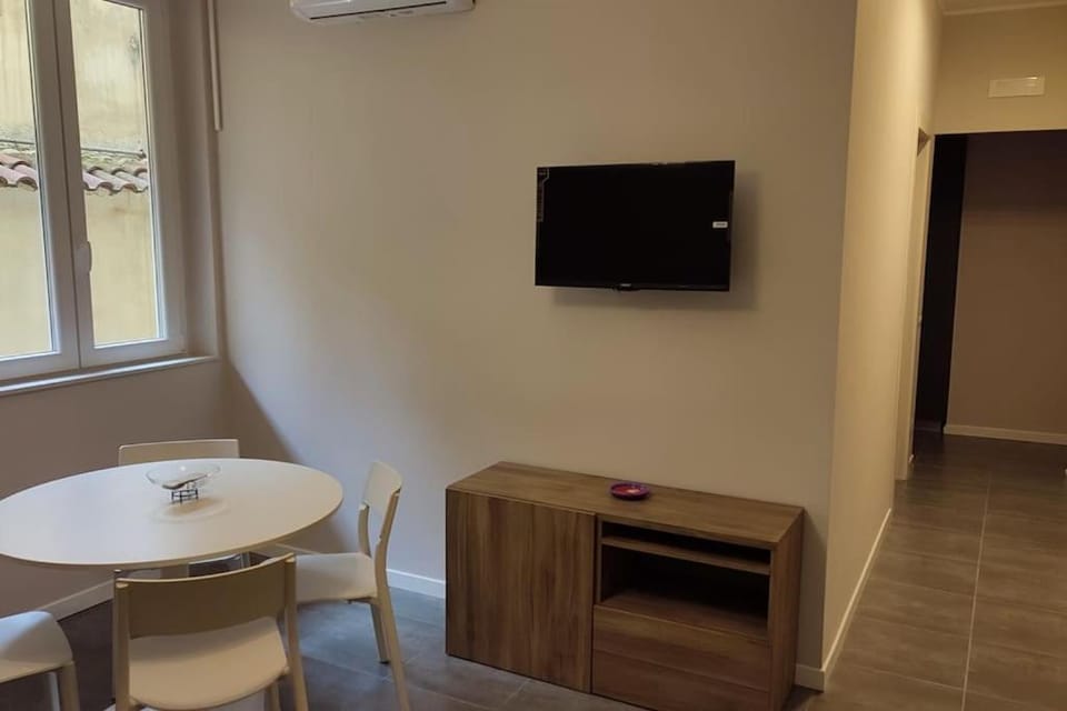 109C Mezzocannone Cozy apartament Centro Storico Apartment in Naples