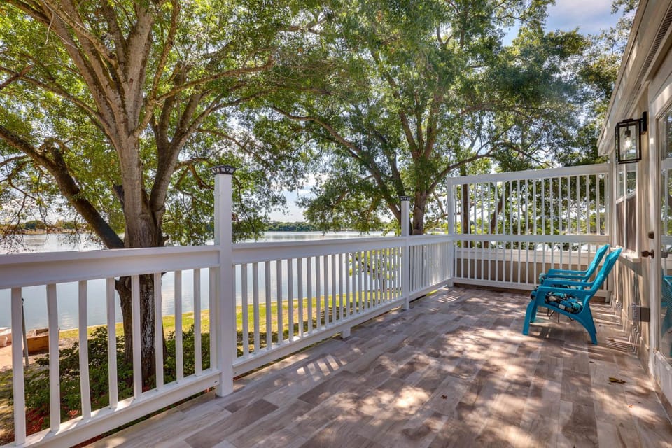16 Mi to Manatee Viewing! Spacious Tampa Retreat House in Tampa