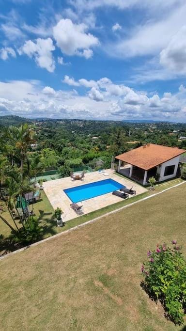 Chácara, próx a SP, com WI-FI e uma vista incrível House in State of São Paulo