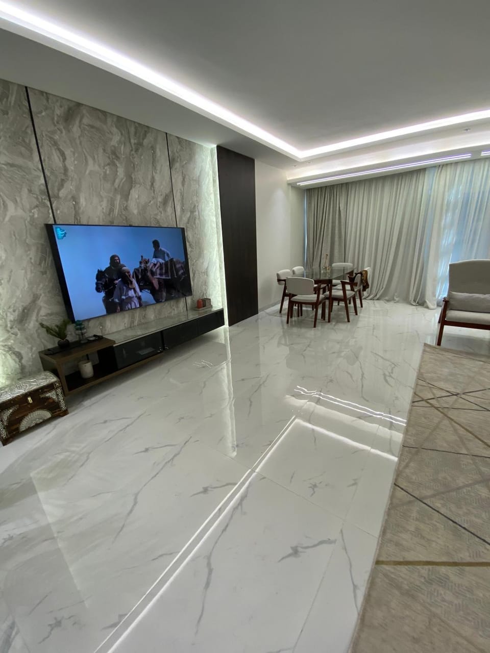 TV and multimedia, Living room, Seating area