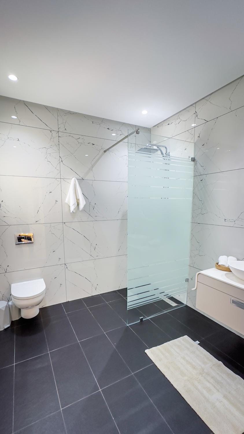 Shower, Bathroom, Bedroom