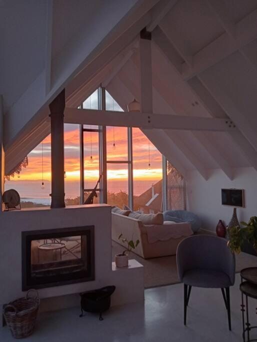 The Beachfront Glass House House in Eastern Cape