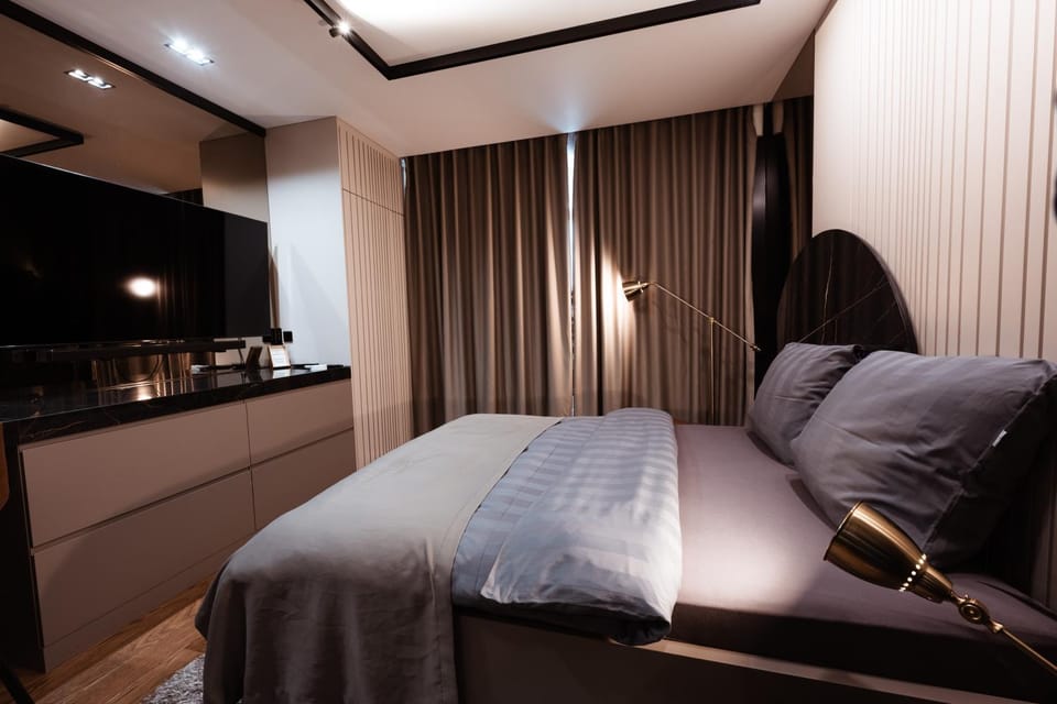 Bed, TV and multimedia