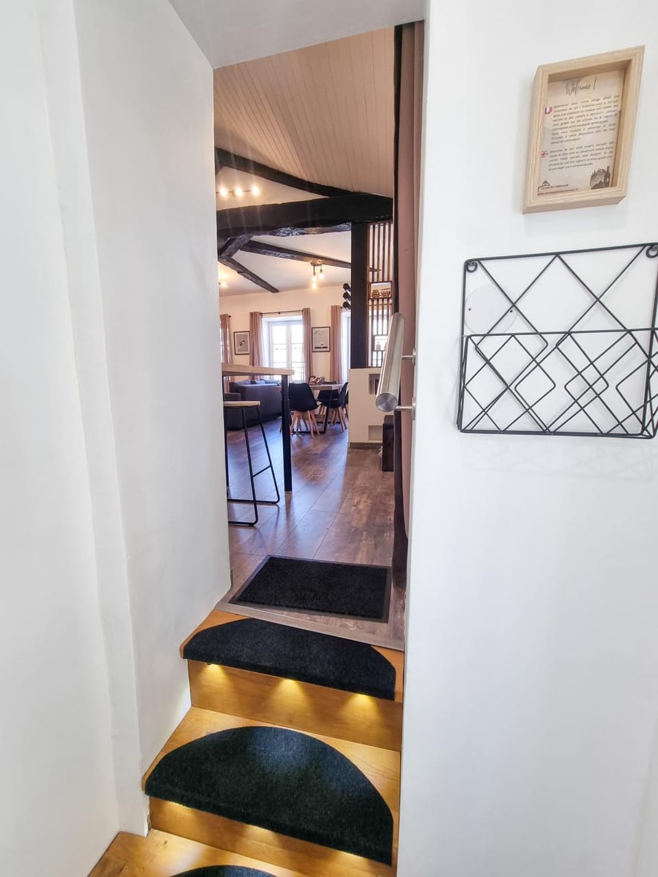 Facade/entrance, Living room