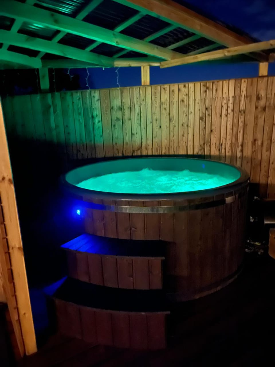 Natural landscape, Hot Tub