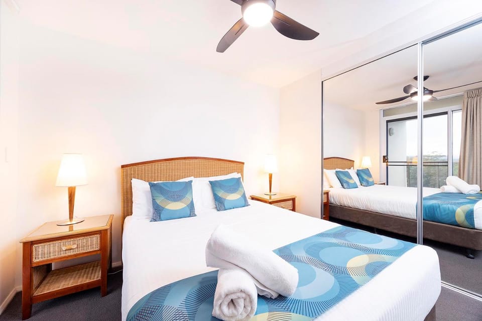 Bed, Bedroom, wardrobe