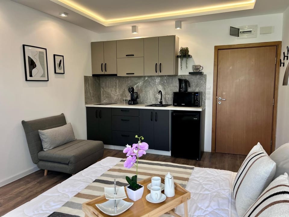 Coffee/tea facilities, Kitchen or kitchenette
