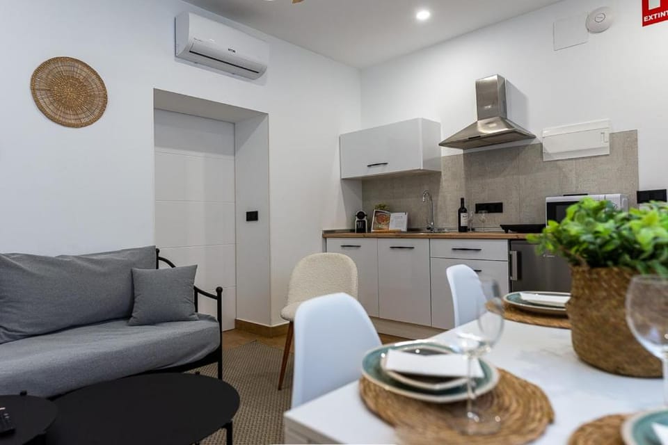 Kitchen or kitchenette, Living room, Dining area