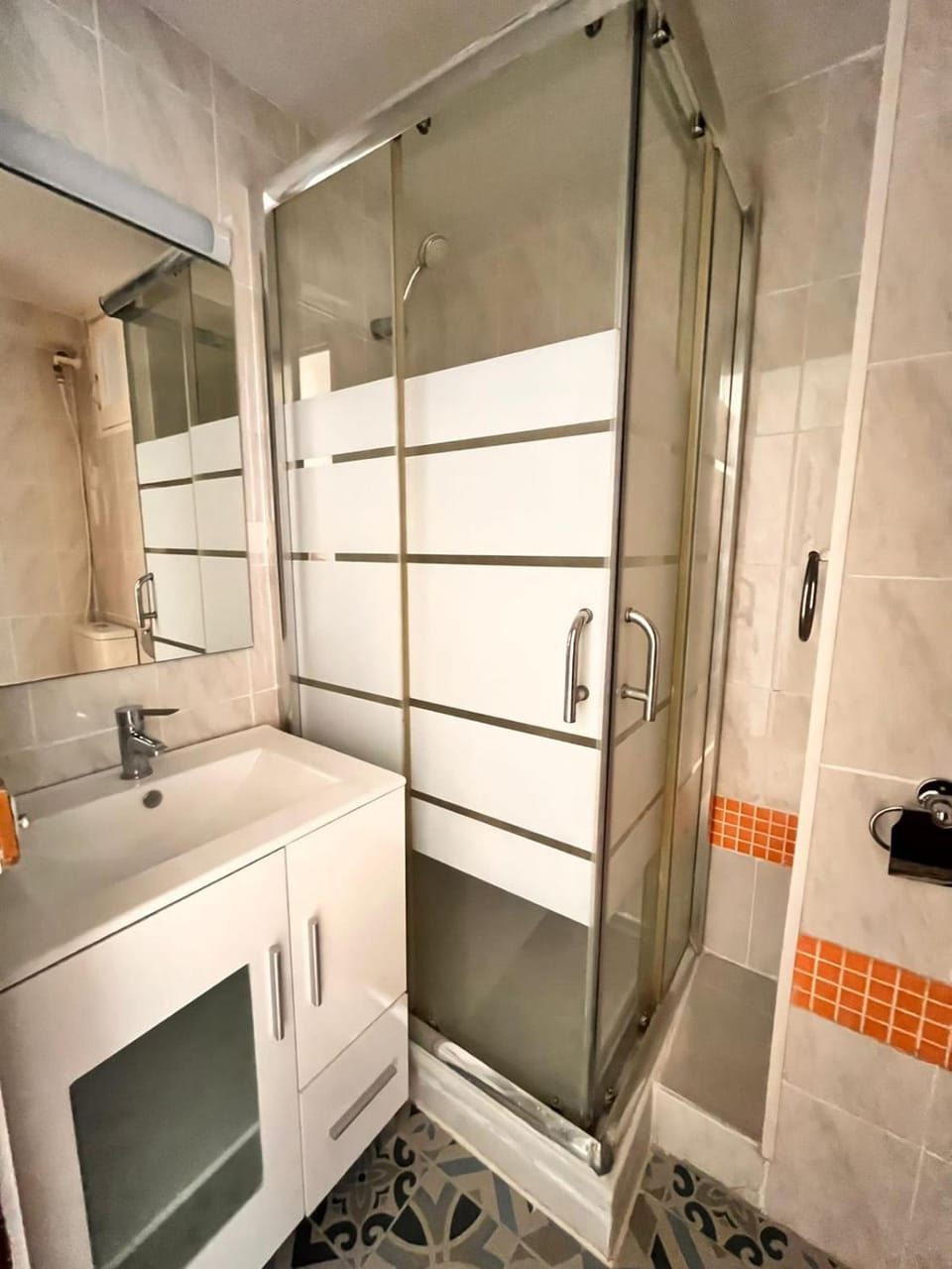 Shower, Bathroom