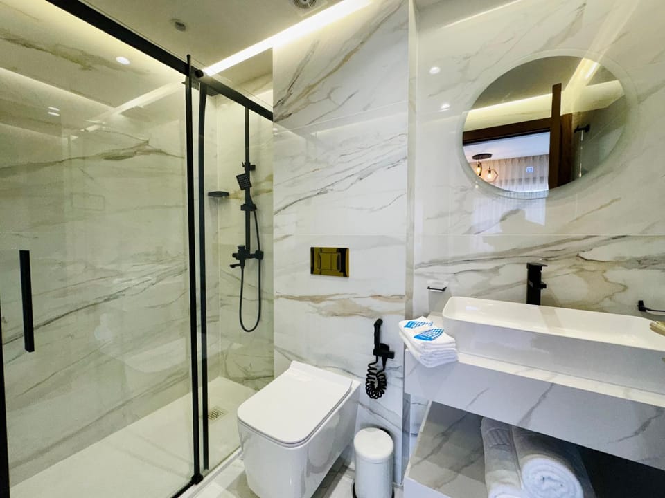 Shower, Bathroom