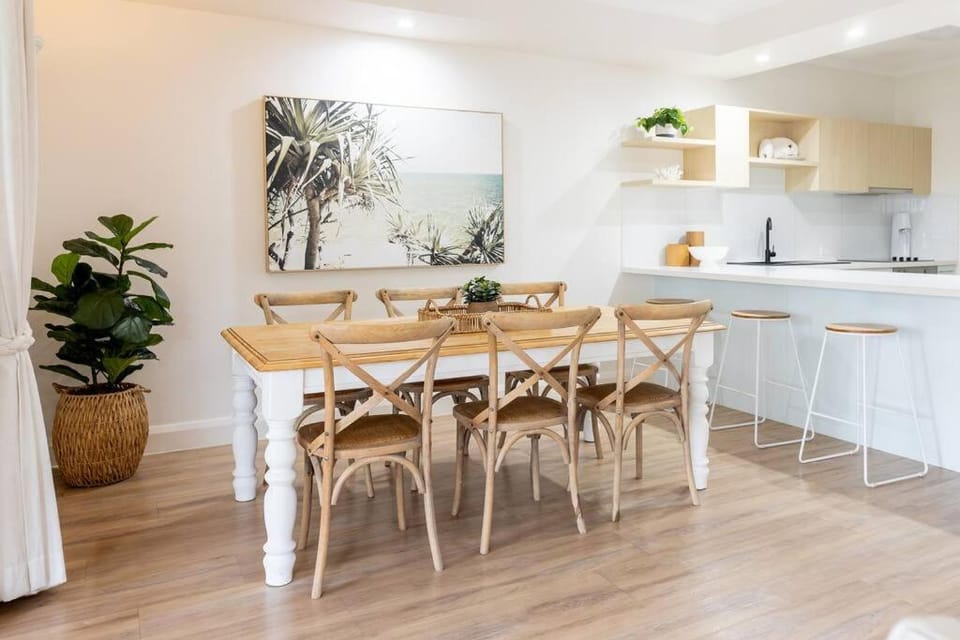Charming Riverside Noosa gem Apartment in Noosaville