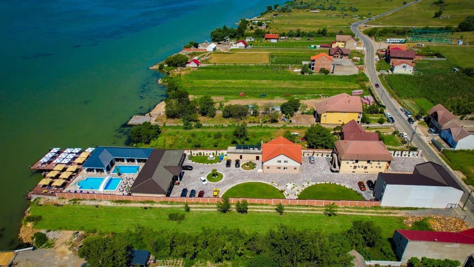 Property building, Bird's eye view