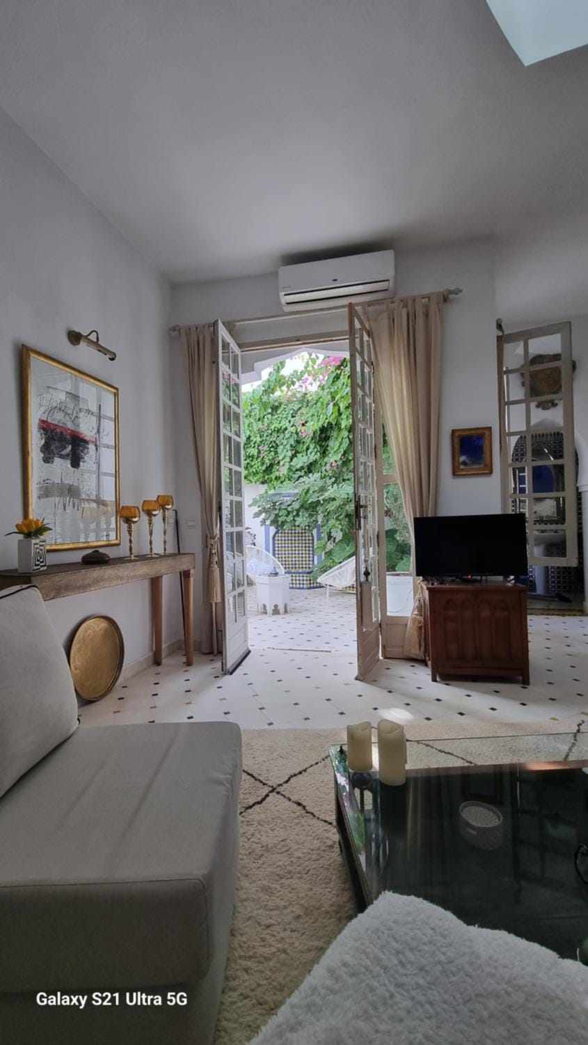 TV and multimedia, Living room