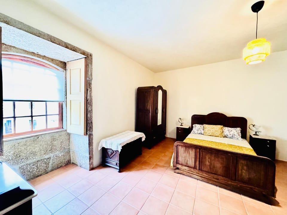 Casa dos Capitães Mores - Vila Flor Bed and Breakfast in Portugal