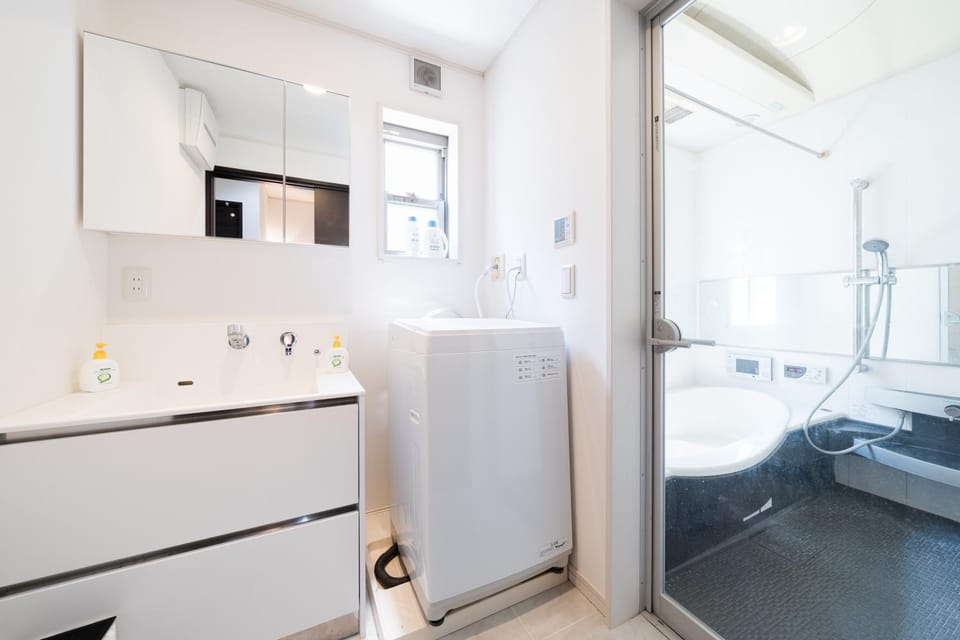 Shower, Bath, washing machine