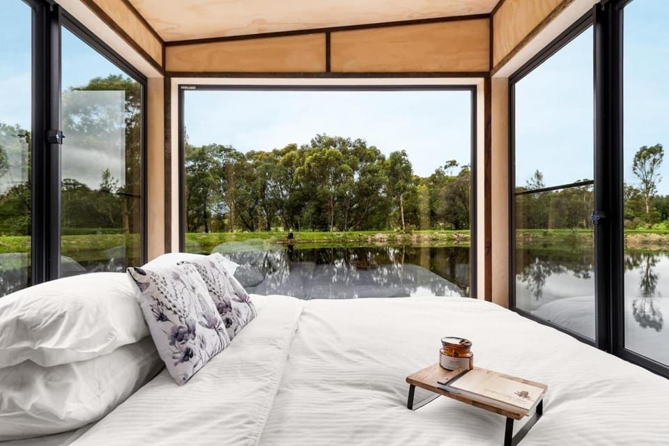 Banksia -Designer Tiny Home w Stunning Dam Views House in Barrengarry