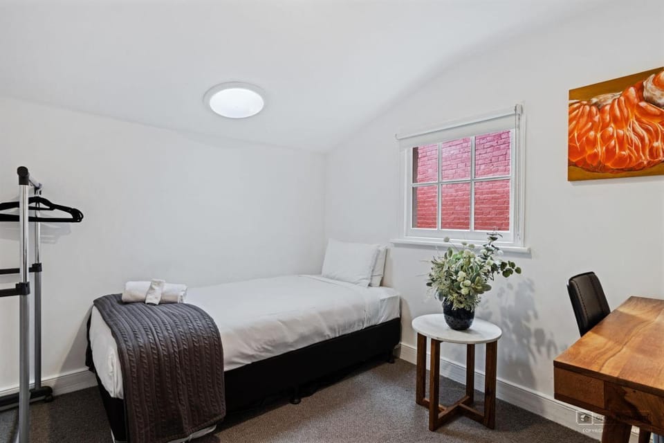 Hampden Cottage Luxury Georgian Apartment House in Hobart