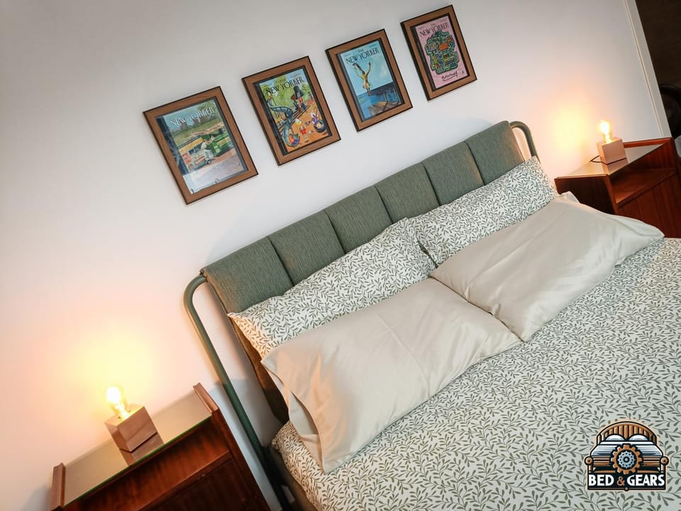Bed, Bedroom