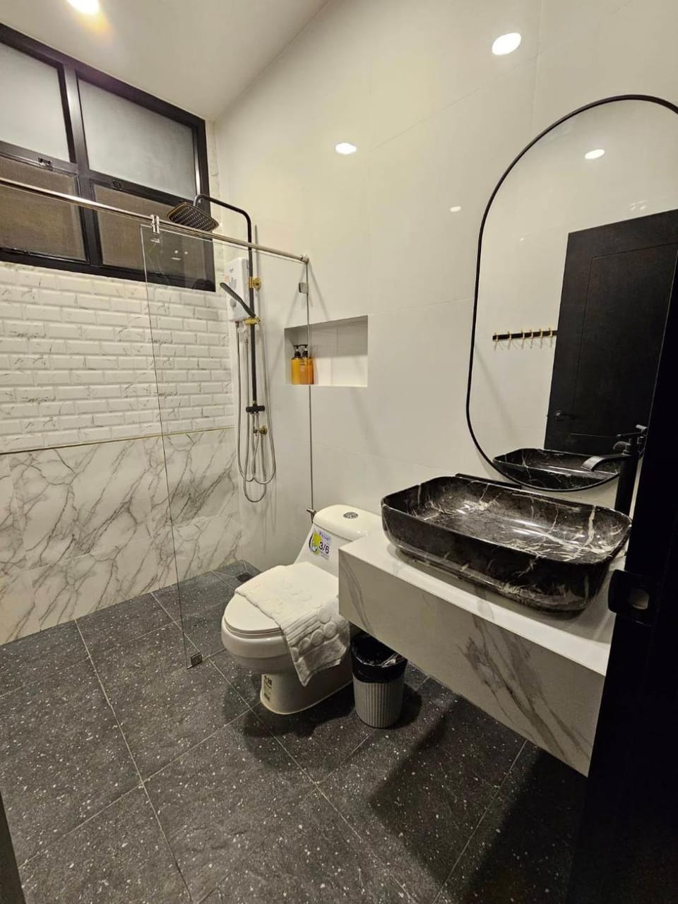 Toilet, Bathroom