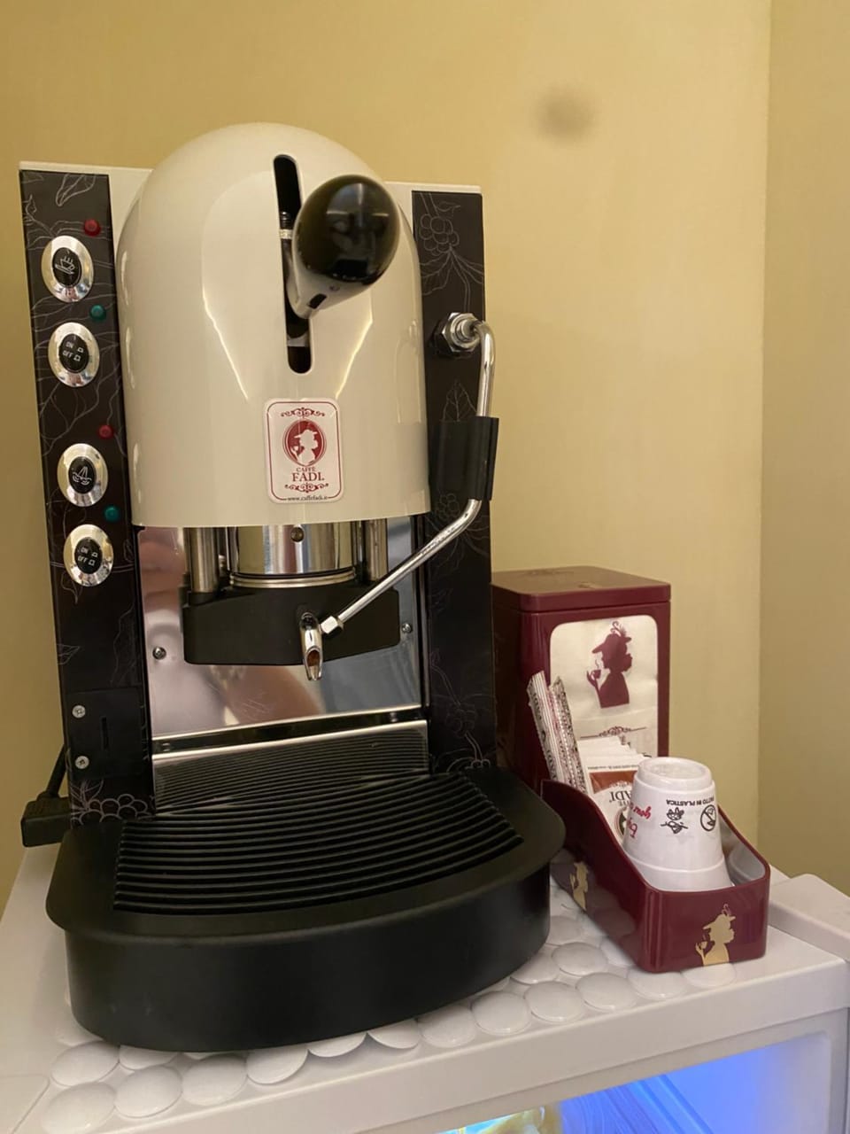 Coffee/tea facilities