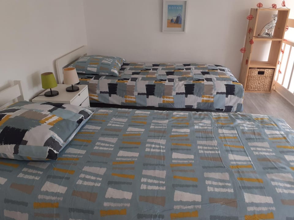 STUDIO COSY 100 m DE LA PLAGE DE FONCILLON Apartment in Royan