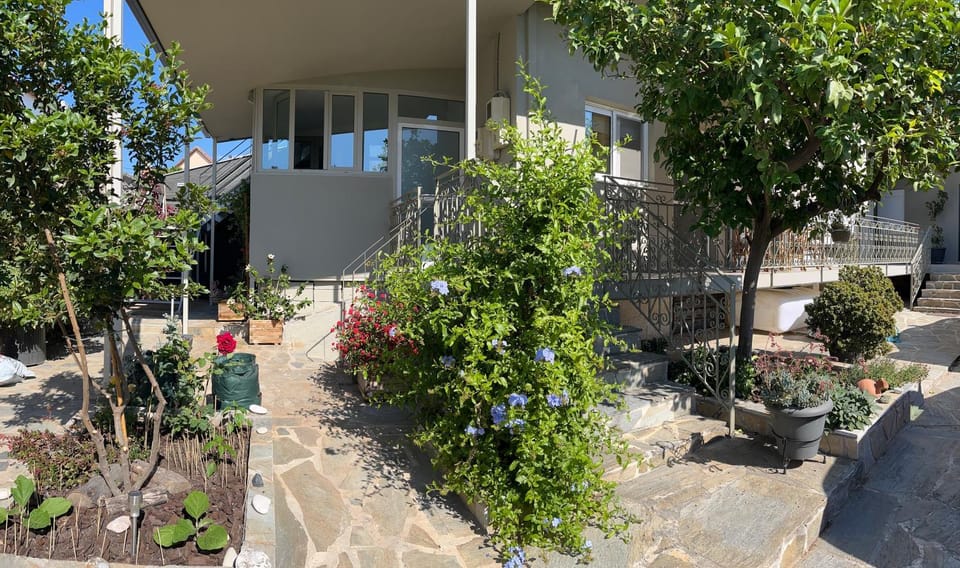 Garden, Balcony/Terrace, Garden view