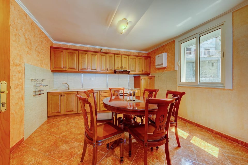 Villa Blue Bay House in Ulcinj Municipality