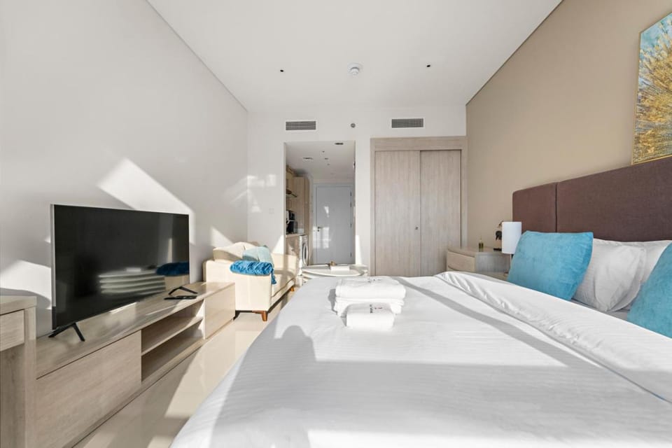 Stonetree - Brand New Studio - Prime Location Apartment in Dubai