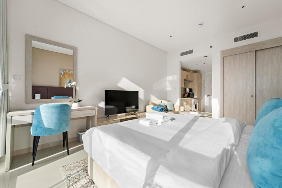 Stonetree - Brand New Studio - Prime Location Apartment in Dubai