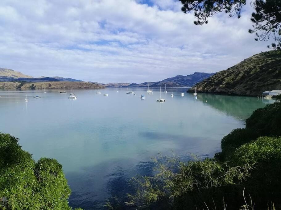 Cass Bay Retreat with Outdoor Bath Christchurch Apartment in Christchurch