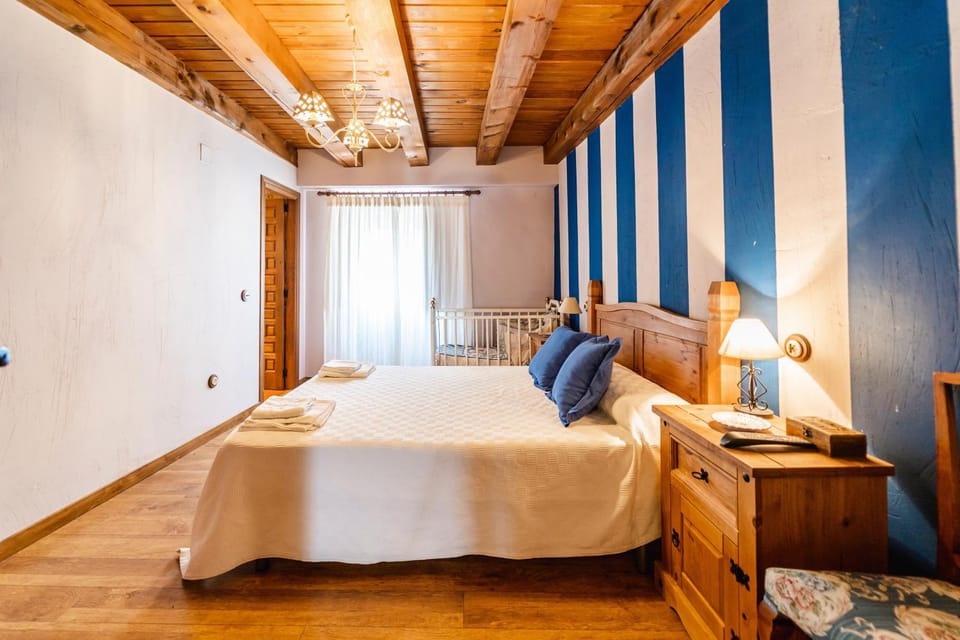 Living room, Bedroom